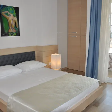 Boutique Mim-a Aparthotel 3*